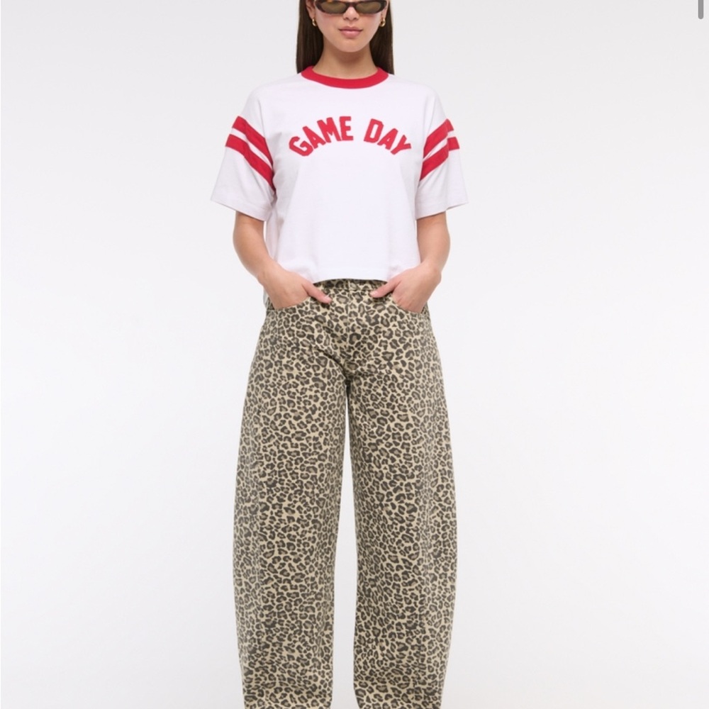 Abercrombie & Fitch Leopard Barrel Jeans